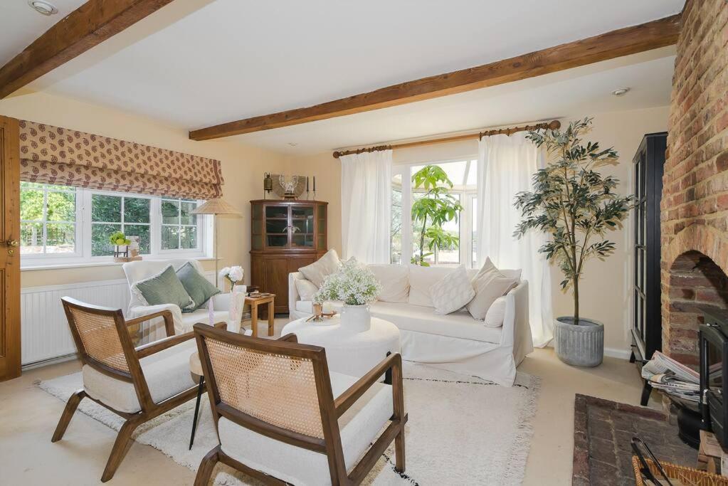 Adorable 2 Bedroom Guest House Хокгерст Екстер'єр фото